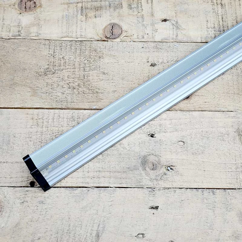 LED-armatur 16W, 60 Cm 3 LED-armatur 16W, 60 Cm