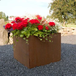 Kruka Corten Med Botten 60x60x55 Cm 7 Kruka Corten Med Botten 60x60x55 Cm -Garden Supplies Sales 2024 utekruka corten rost 60x60x55 cm roda blommor 1